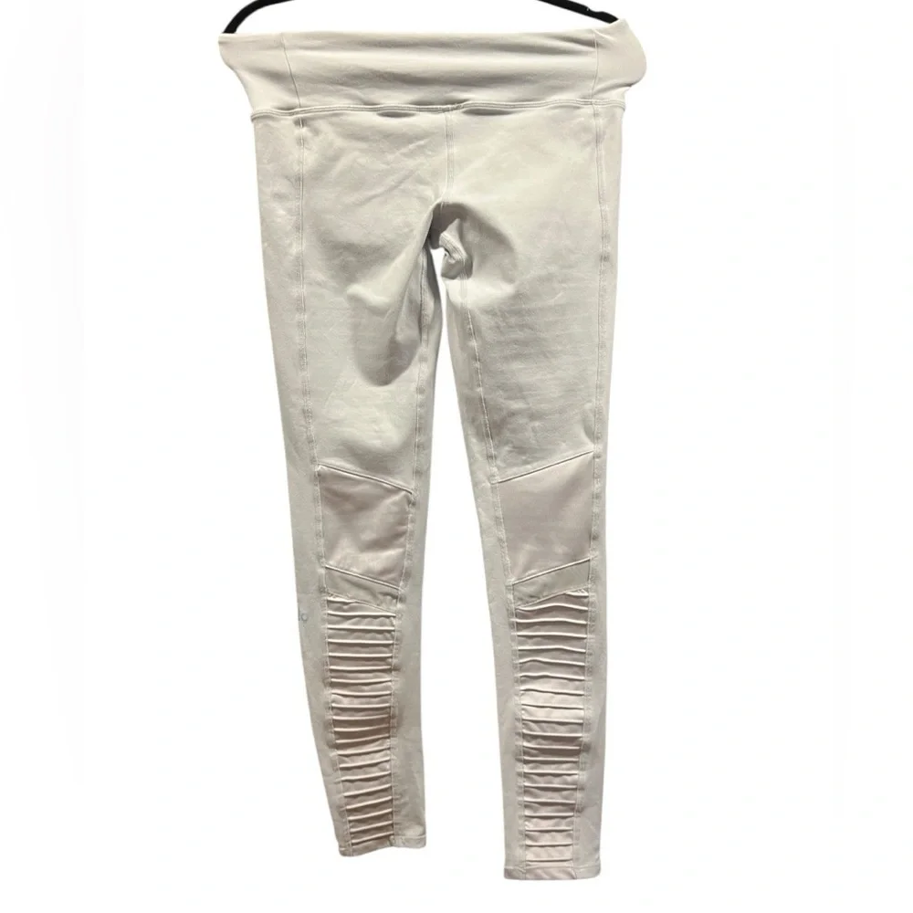 ALO Yoga Cream Ribbed Leggings